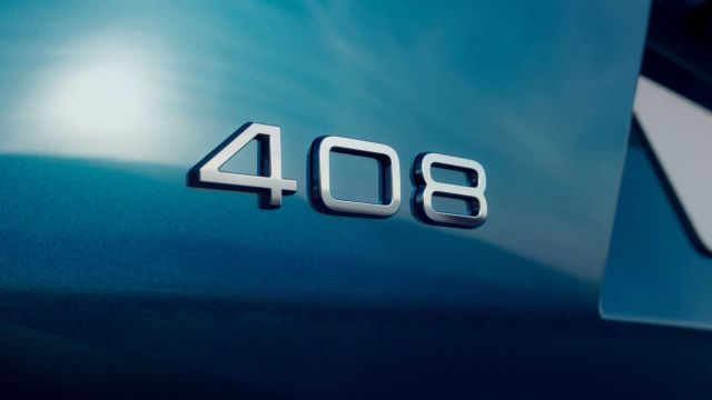 Динамичен фастбек на кокили: Запознайте се с новото Peugeot 408