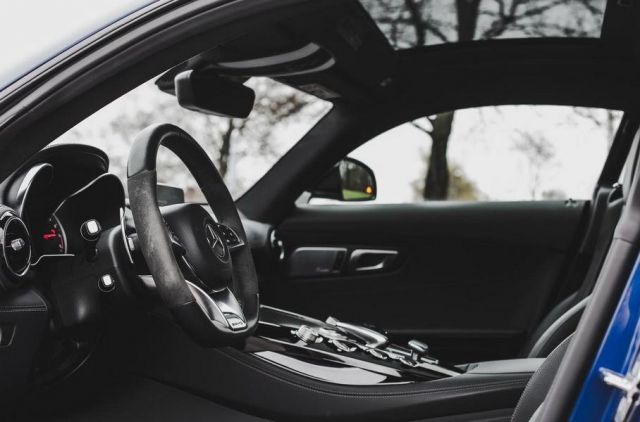  Валтери Ботас продава своя Mercedes-AMG GT 