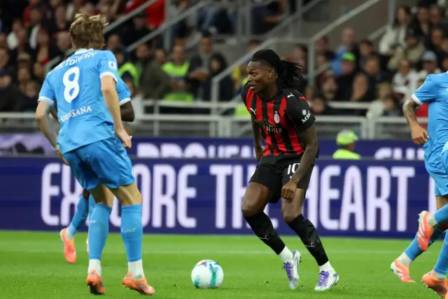 Милан свали Наполи от върха след драматично дерби на „Сан Сиро“