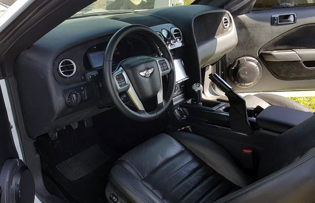 Безумие: 112 000 лв. за менте на Bentley