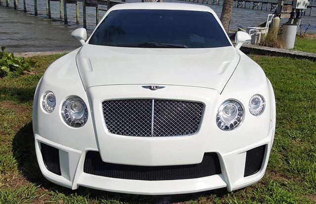 Безумие: 112 000 лв. за менте на Bentley