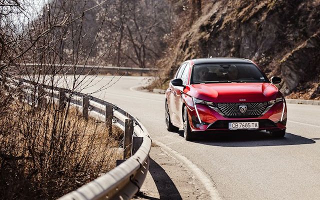  Тест и БГ цени на най-новото Peugeot - 8 