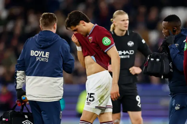 Манчестър Сити допусна втора поредна грешка и изостава доста от Арсенал