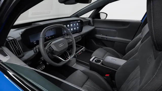 Audi A2 E-Tron дебютира със спорна естетика и впечатляващи характеристики | ФАКТИ.БГ Audi A2 E-Tron дебютира със спорна естетика и впечатляващи характеристики