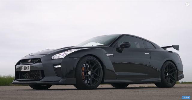  Nissan GT-R с 1300к.с. против Lamborghini Huracan с 1200к.с. и болид от Formula 1 (ВИДЕО) 