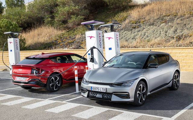  Ще караме ли скоро електрически автомобили: Европа ни отряза, само че какво ще направи българското държавно управление? - 2 