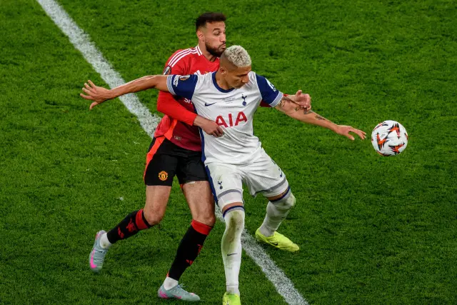  Тотнъм излъга Манчестър Юнайтед и победи в Лига Европа 