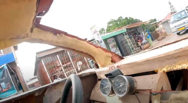  Ганайски юноша си построи кола за 0 (ВИДЕО) 