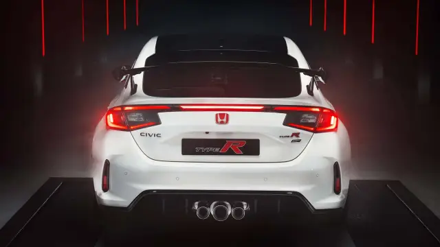 Сбогуваме се с Honda Civic Type R в Европа
