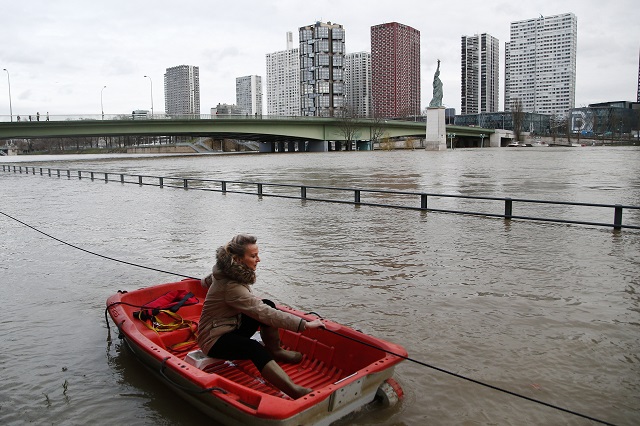 Париж на ръба на воден апокалипсис