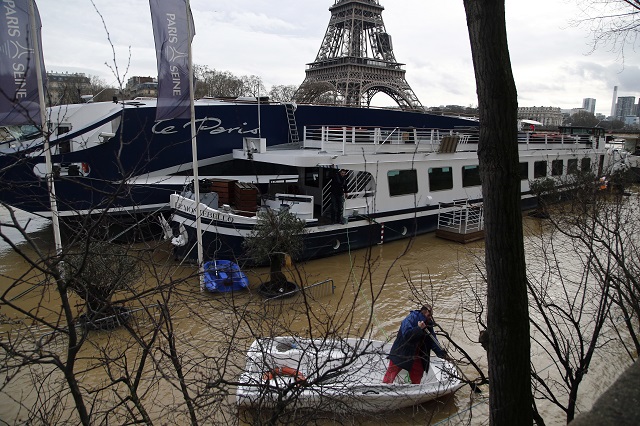 Париж на ръба на воден апокалипсис
