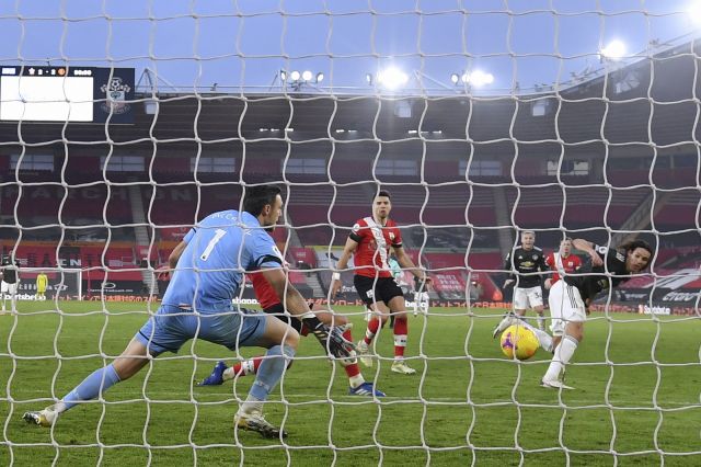  Манчестър Юнайтед обърна Саутхямптън в зрелищен мач (ВИДЕО) 