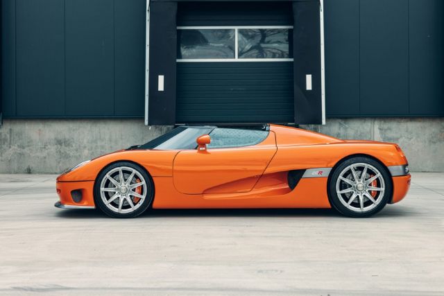 Един от най-бързите коли в света ще бъде продаден за 1 милион $ | ФАКТИ.БГ Един от най-бързите коли в света ще бъде продаден за 1 милион $