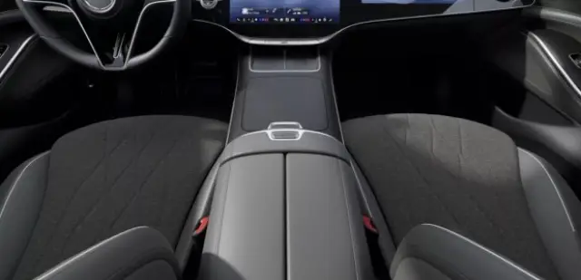 S-класата на Mercedes получава платнени седалки за първи път от 50 години. И те са по-скъпи от кожения салон!