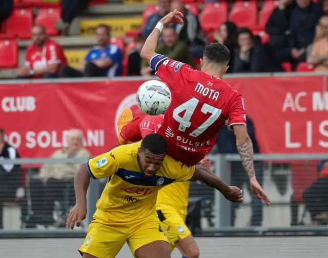 Лацио се завърна в топ 4, Аталанта затвърди третото място — Монца отпадна публично 