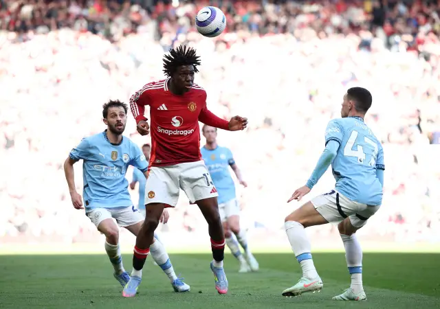  Манчестър Юнайтед и Манчестър Сити не се победиха 