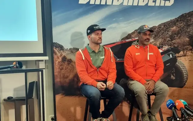 Човекът, управляващ най-бързата Dacia, дойде в България