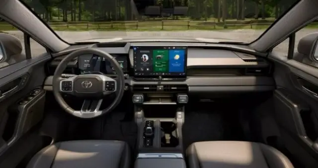 Най-мощната Toyota RAV4 навлиза на европейския пазар, но с доста "солена" цена