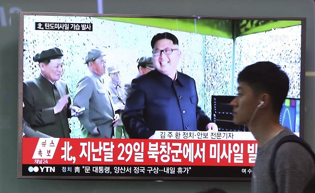 Пхенян плаши света с ракета-убиец (ВИДЕО)