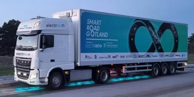 Представете си, че не ви се налага да спирате, за да зареждате електромобила. Тази фантастика вече е реалност в Европа