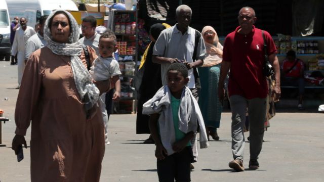 ООН предоставя пет милиона долара за бежанците от Судан в Египет