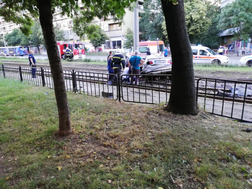 Зверска катастрофа в София, жена почина от раните си (СНИМКИ)