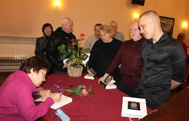 „Власт“ и „Пари“ – двете думи, които характеризират развитието на света (ВИДЕО+СНИМКИ)