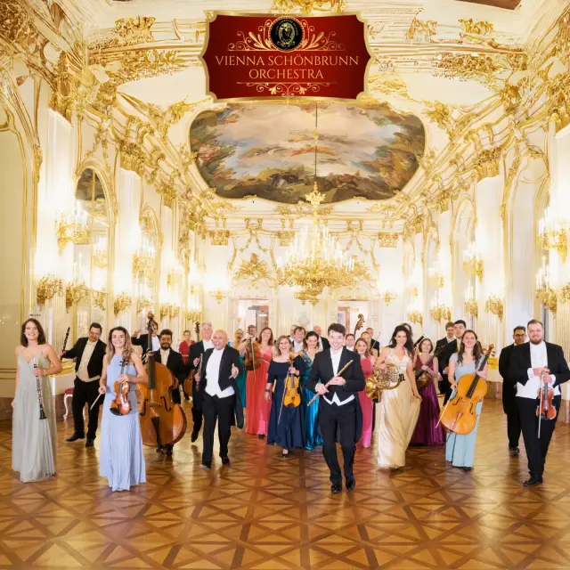 „Виена Шьонбрун Оркестра“ с трети концерт в София заради огромния интерес | ФАКТИ.БГ „Виена Шьонбрун Оркестра“ с трети концерт в София заради огромния интерес