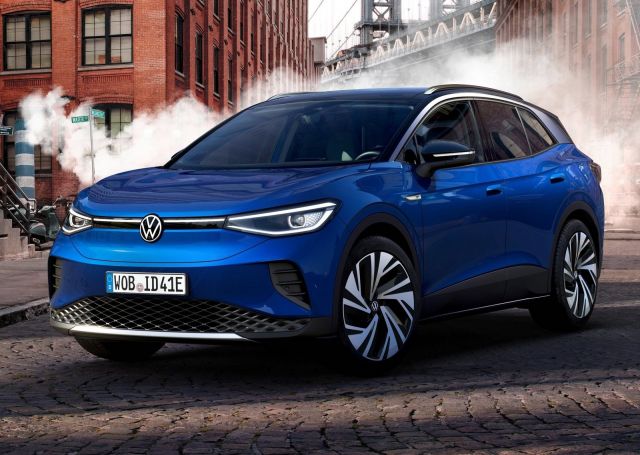 VW също стопира с бензиновите и дизеловите коли през 2035 година | ФАКТИ.БГ VW също стопира с бензиновите и дизеловите коли през 2035 година