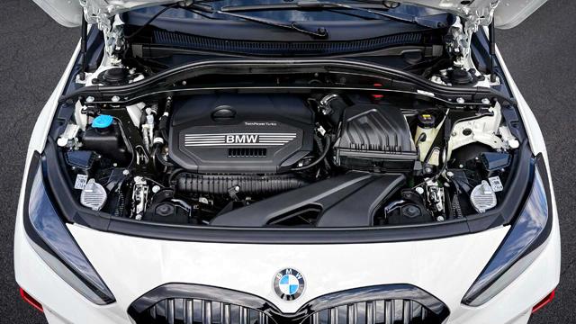 BMW извади убиец на Golf GTI