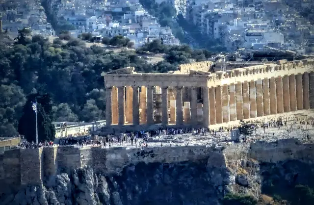 1209 фотографии и 10 столици представят сърцето на Европа | ФАКТИ.БГ 1209 фотографии и 10 столици представят сърцето на Европа