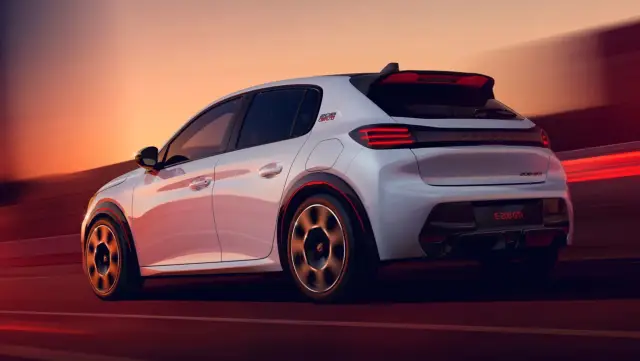 Peugeot GTi се завърна с дебюта на наточено e-208