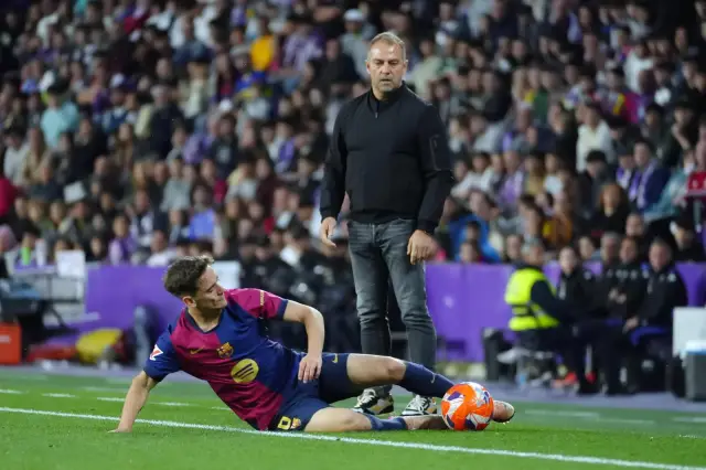 Барселона с сложна, само че скъпа победа в борбата за купата след поврат против последния