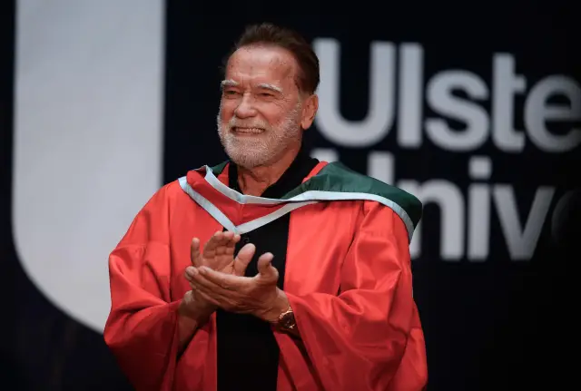 Арнолд Шварценегер получи почетна докторска степен (СНИМКИ)