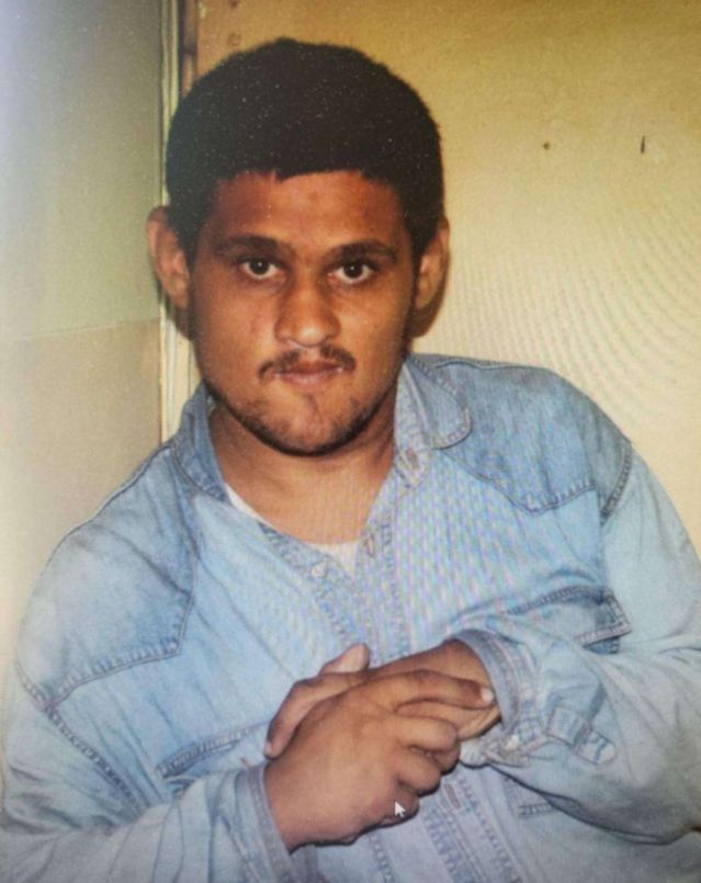 Познавате ли този мъж, СДВР търси информация за него (СНИМКA)