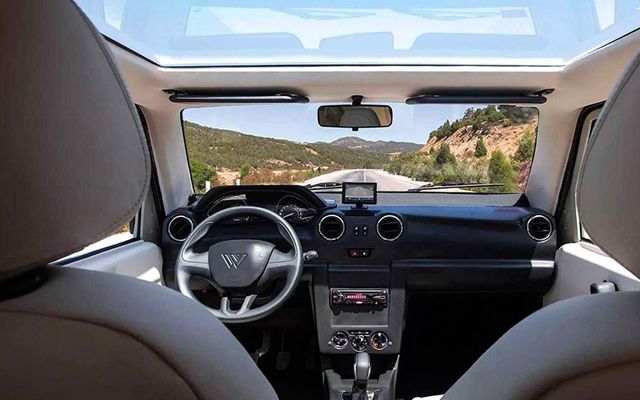  Кросоувър за 21 500 лева с корпус от фибростъкло 