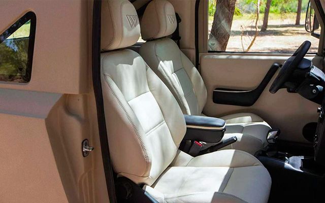  Кросоувър за 21 500 лева с корпус от фибростъкло 