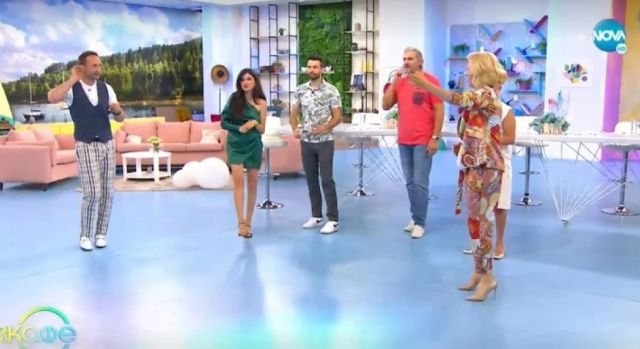  Гала разсъни феновете с дупето си (СНИМКИ) 