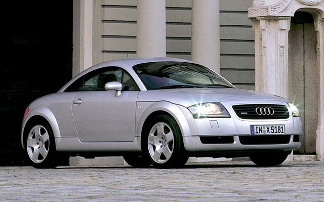 10 остарели автомобила с доста огромен пробег, които можете умерено да купите (ЧАСТ I) | ФАКТИ.БГ 10 остарели автомобила с доста огромен пробег, които можете умерено да купите (ЧАСТ I)