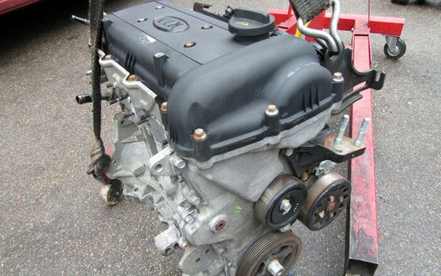 Три изключително надеждни двигателя, които се монтират в евтини коли на старо