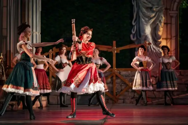  София отбелязва Деня на балета с класическия шедьовър 