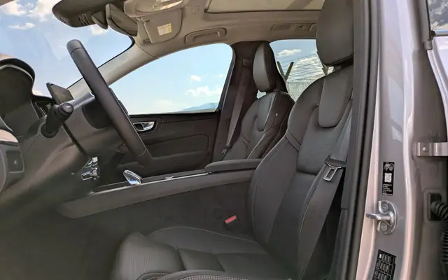Тествахме новото Volvo XC60 (вижте и цените му у нас) | интерФакти.БГ Тествахме новото Volvo XC60 (вижте и цените му у нас)