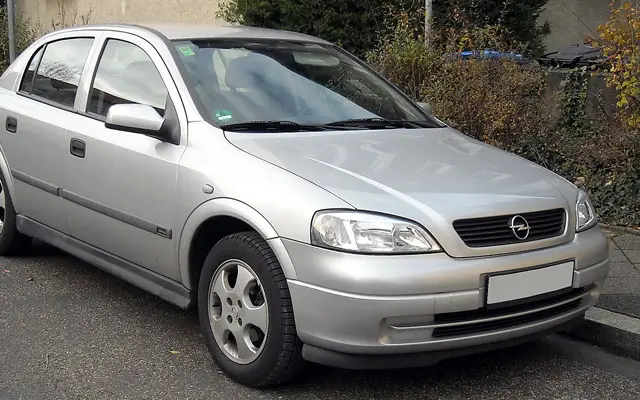 Пет оферти за използвани коли до 5 000 лева