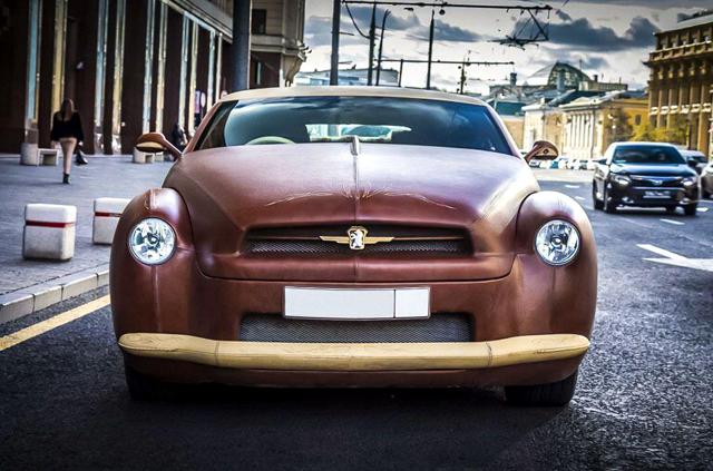  Продава се най-коженият автомобил в света 