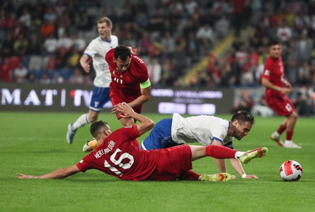  Турция водач в групата след погром в Лигата на нациите 