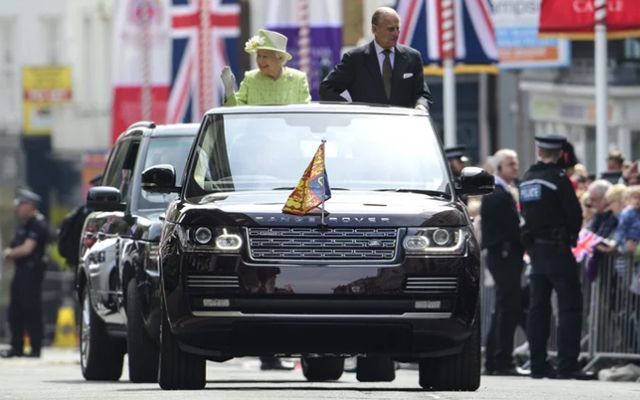 Jaguar, Bentley и други емблематични коли на кралица Елизабет II - 3