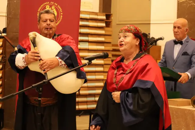 УниБИТ празнува Деня на народните будители за 23-ти път с научна конференция | интерФакти.БГ УниБИТ празнува Деня на народните будители за 23-ти път с научна конференция