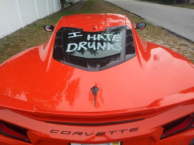 Карък размаза чисто нов Corvette ден след покупката