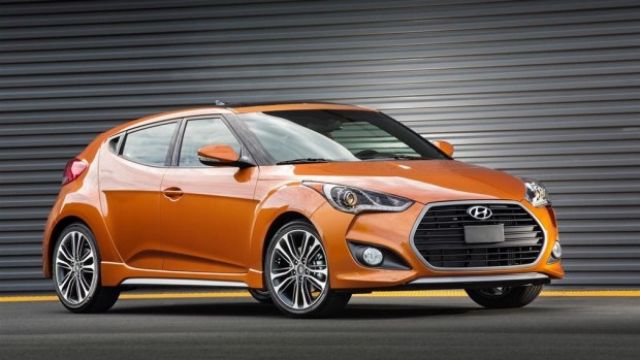  Hyundai гратис ще размени моторите Santa Fe и Sonata 