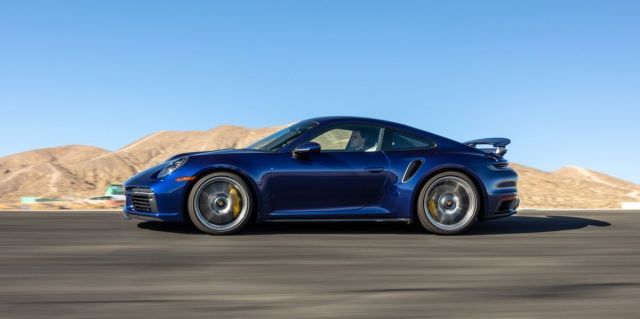 Porsche и Apple ще си партнират за тайнствен проект